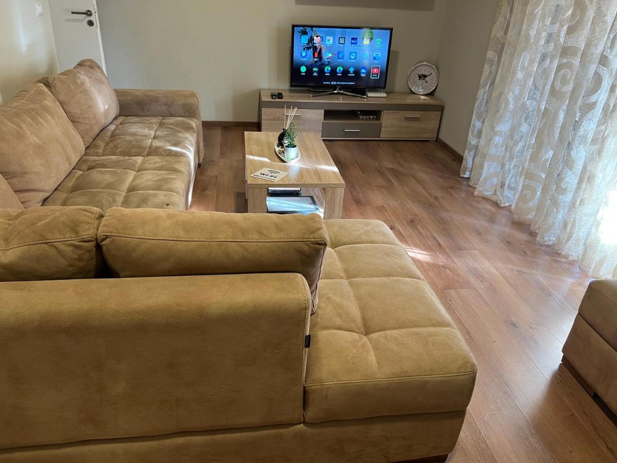 Casa Mia - Modern Apartment Near The City Center Тирана Экстерьер фото